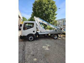 Грузовик с подъемником MULTITEL