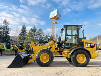 Колёсный погрузчик CATERPILLAR 908M