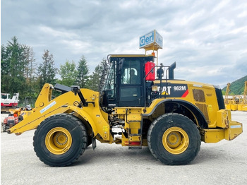 Колёсный погрузчик CATERPILLAR 962M