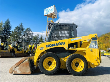 Мини-погрузчик с бортовым поворотом KOMATSU SK714