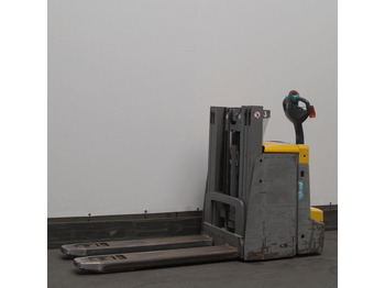 Штабелер JUNGHEINRICH EJD