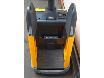 Тележка Jungheinrich ERE225: фото 3