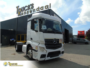 Тягач MERCEDES-BENZ Actros 1843