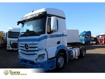 Тягач MERCEDES-BENZ Actros 1936