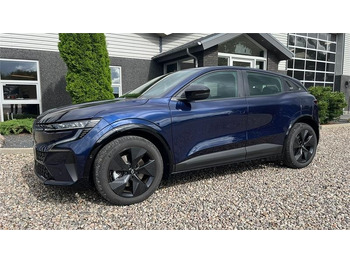 Сельскохозяйственная техника RENAULT