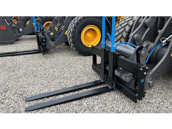 Колёсный погрузчик VOLVO