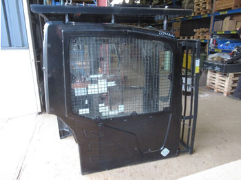 : фото в шапке страницы