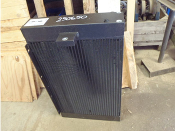 Масляный радиатор NEW HOLLAND