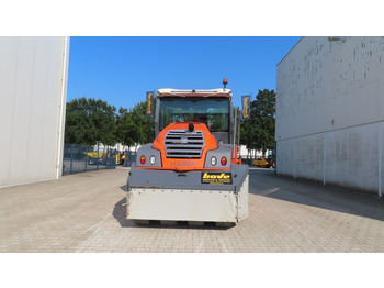 Пневмоколесный каток Hamm HP180 i: фото 3 Пневмоколесный каток Hamm HP180 i: фото 3