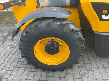 Телескопический погрузчик JCB 533-105: фото 3 Телескопический погрузчик JCB 533-105: фото 3