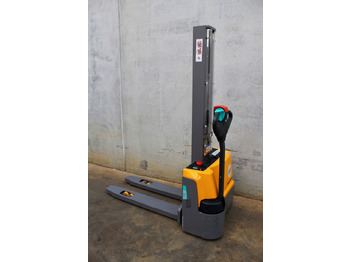 Штабелер JUNGHEINRICH EJC