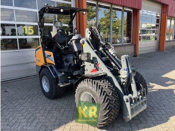 Новый Компактный фронтальный погрузчик Giant G2700 HD+: фото 2 Новый Компактный фронтальный погрузчик Giant G2700 HD+: фото 2