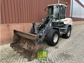 Колёсный погрузчик TEREX