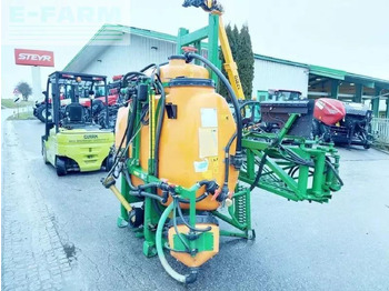 Прицепной опрыскиватель AMAZONE