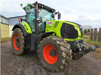 Трактор CLAAS Axion 800