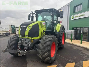 Трактор CLAAS Axion 810