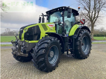 Трактор CLAAS Axion 830