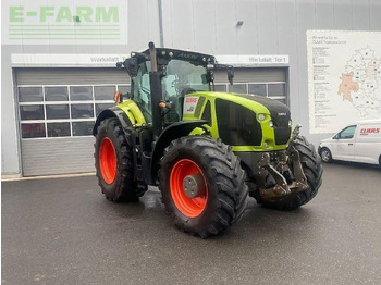 Трактор CLAAS Axion 930