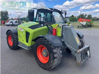 Телескопический погрузчик CLAAS