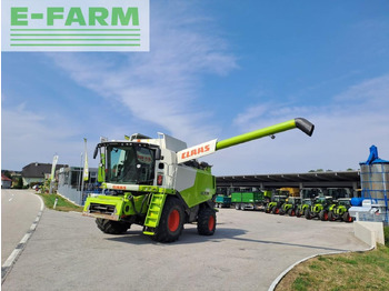 Зерноуборочный комбайн CLAAS Lexion 630