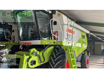 Зерноуборочный комбайн CLAAS Tucano 560