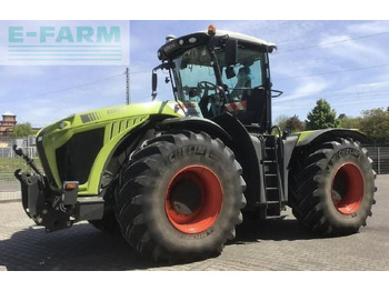 Трактор CLAAS Xerion