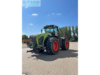 Трактор CLAAS Xerion