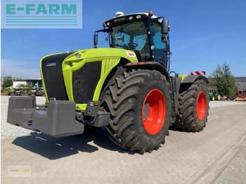Трактор CLAAS Xerion 5000