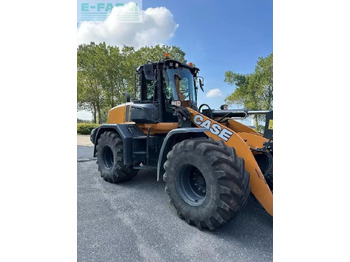 Мини-экскаватор CASE