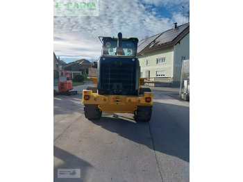 Мини-экскаватор Caterpillar 926 m: фото 4