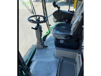 Зерноуборочный комбайн Deutz-Fahr c 6305 ts t5 mit schneidwerk: фото 5 Зерноуборочный комбайн Deutz-Fahr c 6305 ts t5 mit schneidwerk: фото 5