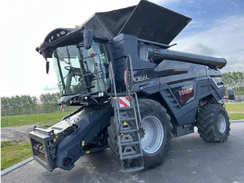 Зерноуборочный комбайн FENDT