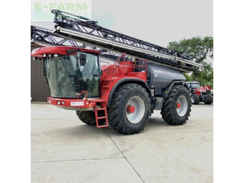 Прицепной опрыскиватель HORSCH