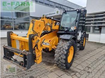 Телескопический погрузчик JCB