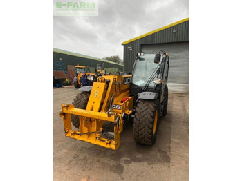 Телескопический погрузчик JCB
