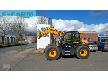 Телескопический погрузчик JCB