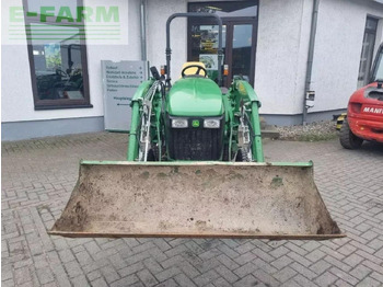 Трактор John Deere 3320 my11: фото 3