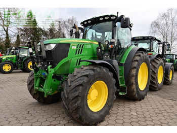 Трактор JOHN DEERE 6210R