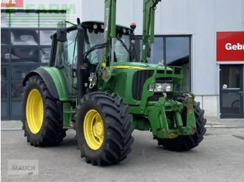 Трактор JOHN DEERE 6320