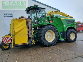Кормоуборочный комбайн JOHN DEERE 8600