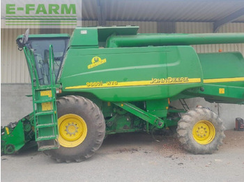 Зерноуборочный комбайн JOHN DEERE