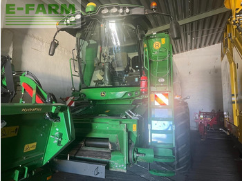 Зерноуборочный комбайн JOHN DEERE T550