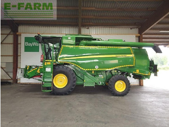 Зерноуборочный комбайн JOHN DEERE T550