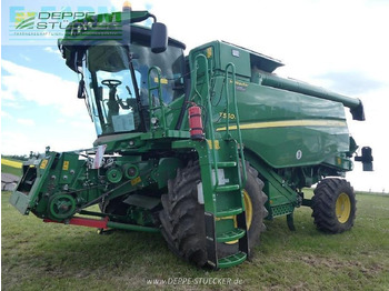 Зерноуборочный комбайн JOHN DEERE T550