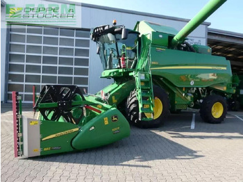 Зерноуборочный комбайн JOHN DEERE T550
