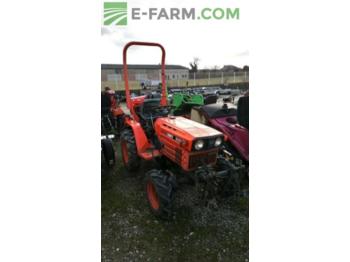 Трактор Kubota B6200: фото 1