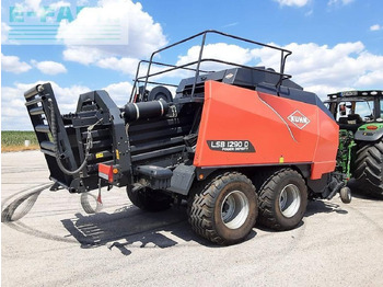 Пресс-подборщик тюковый KUHN