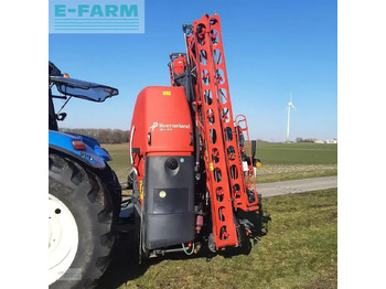 Прицепной опрыскиватель KVERNELAND