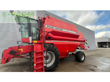 Зерноуборочный комбайн MASSEY FERGUSON