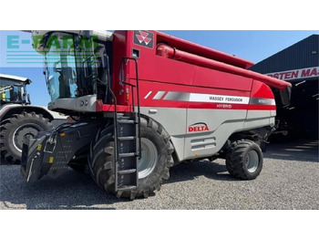 Зерноуборочный комбайн MASSEY FERGUSON